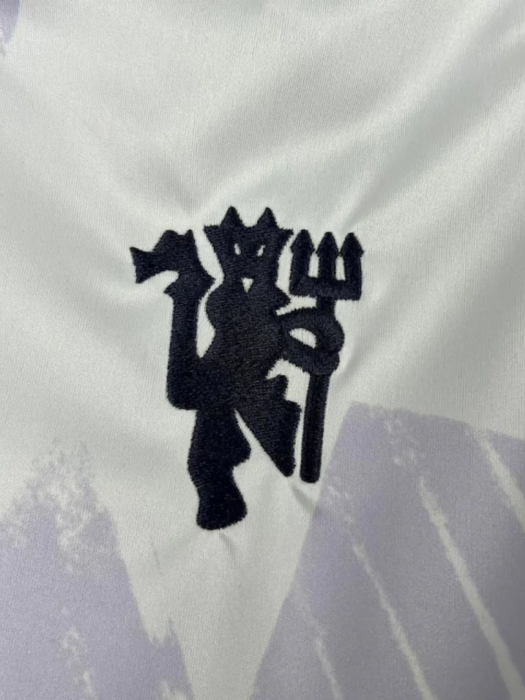 Manchester United Alternativa 25/26 2