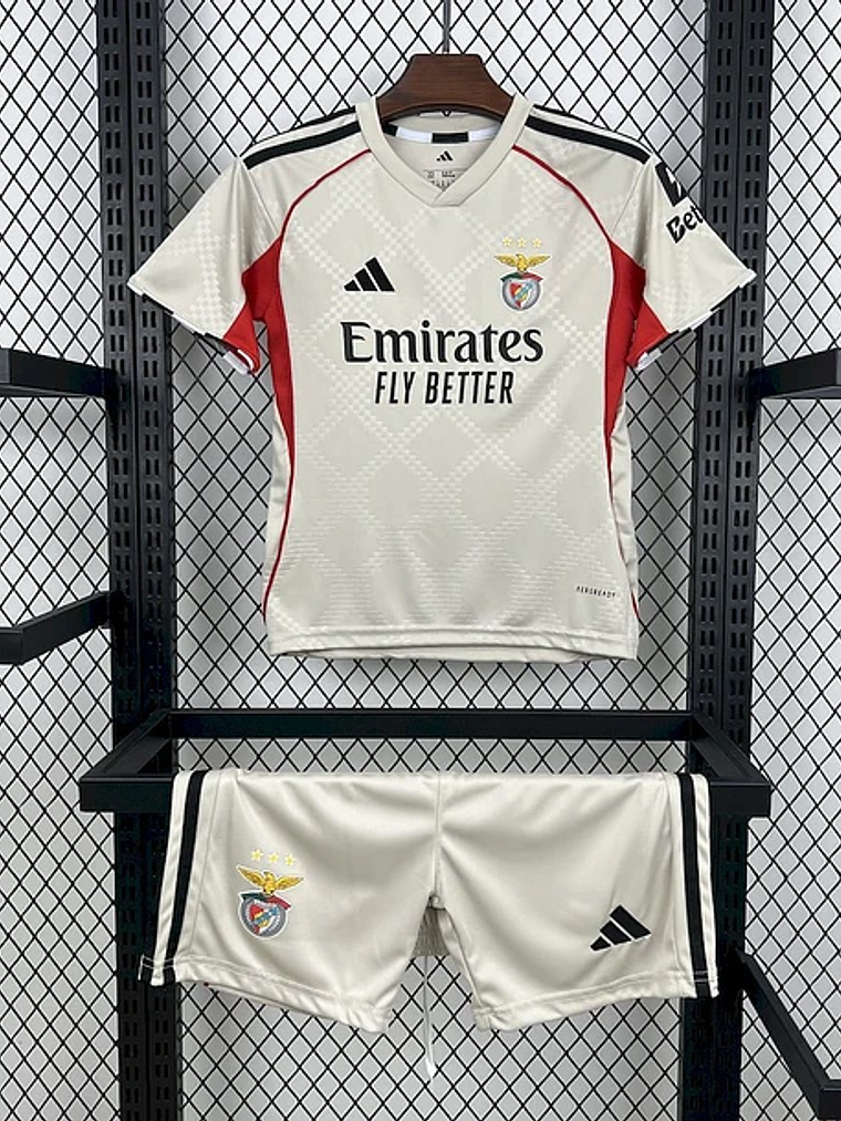 Kit Criança Benfica Alternativa bege 25/26 1