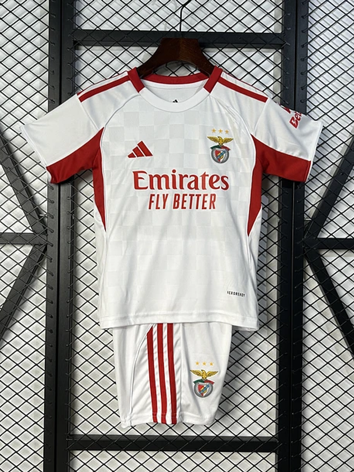 Kit Criança Benfica Alternativa branca 25/26 1