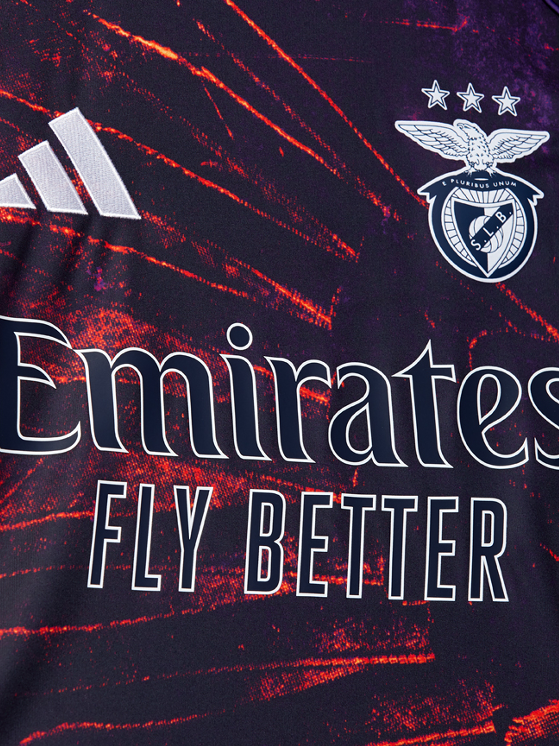 Benfica x Vhils Edição Especial 25/26 2