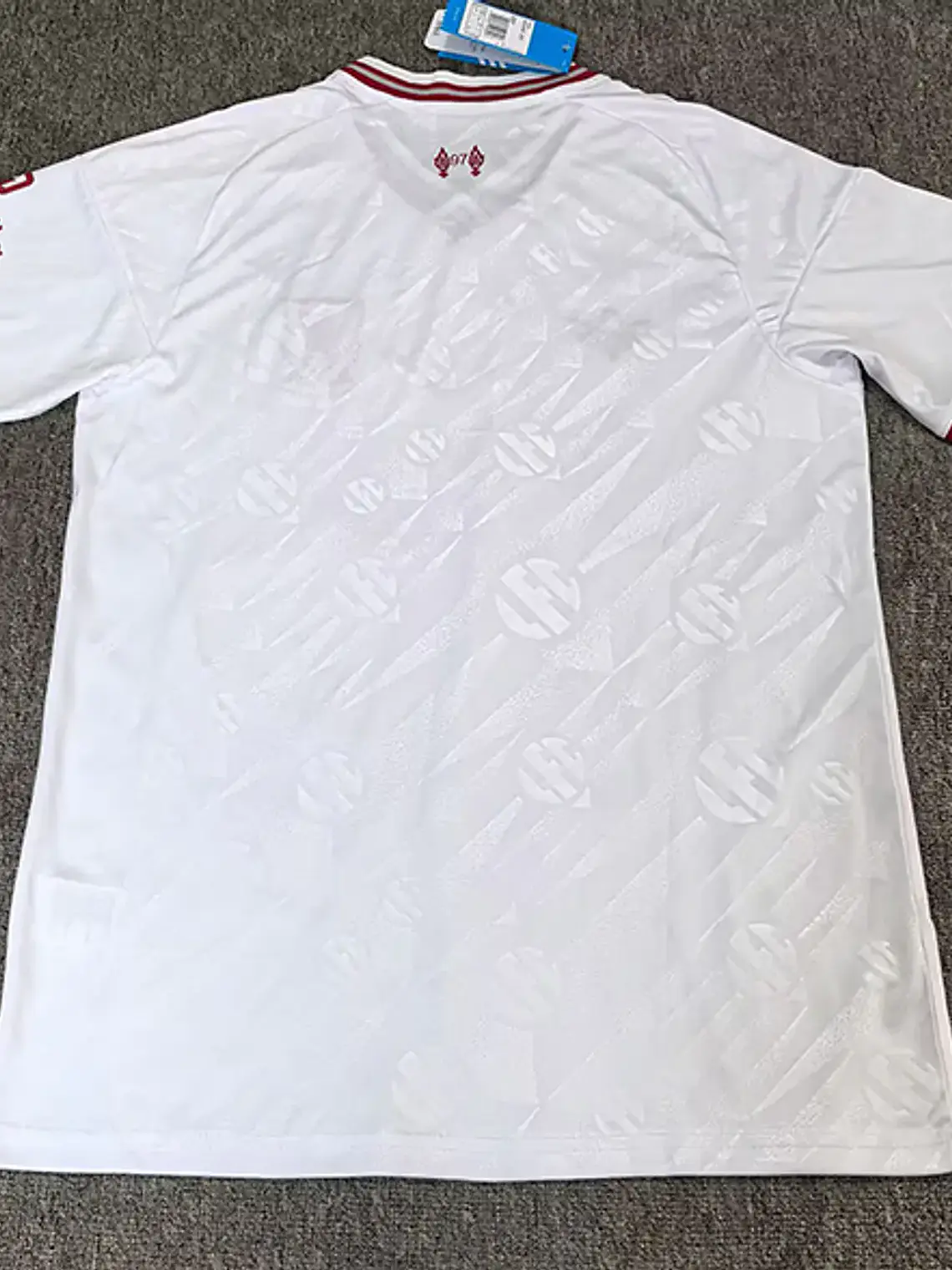 Liverpool Away 26/27 3