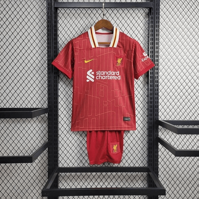 Equipamento LIVERPOOL I 24/25 Conjunto Infantil c/ Oferta de personalização Nome + Número 1