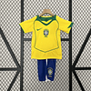 Camisola RETRO KIDS BRASIL home 2004/2006 VERSÃO c/ OFERTA de Personalização Nome + Número 1