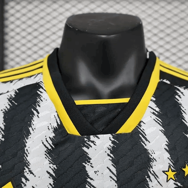 Camisola Juventus 2023/24 Home VERSÃO JOGADOR c/ Oferta Personalização Nome + Número 5