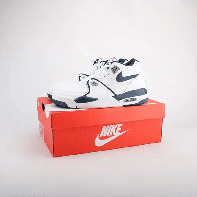 Ténis Nike Air Flight 89 – Estilo Clássico e Conforto Moderno 10