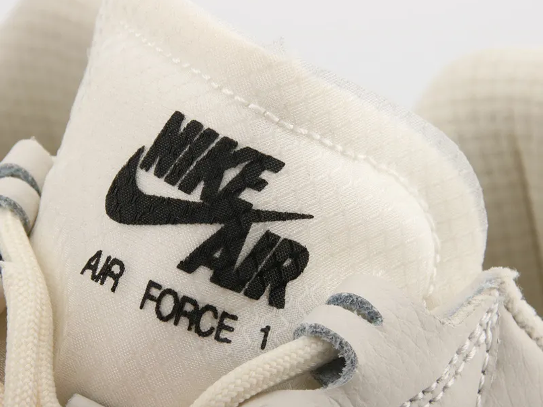 Nike Air Force 1 WTR Gore-Tex Sneakers - Style and Waterproof Protection - 36 to 45 5