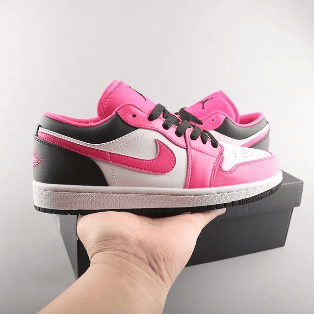 Ténis AJ 1 Retro Low Rosa: Estilo Clássico com um Toque Moderno e Elegante 8