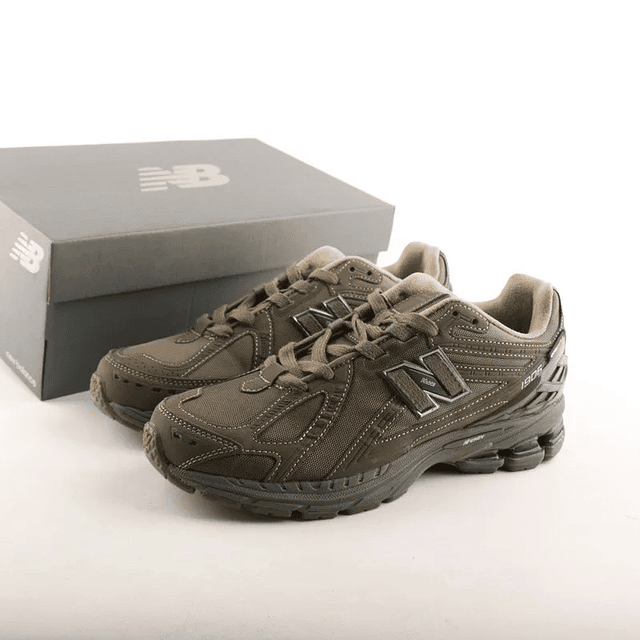 Ténis New Balance NB1906D - 36 ao 45 18