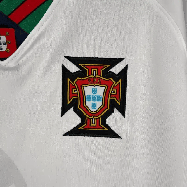 Camisola Retro Portugal 1996-97 Alternativa: Um Clássico Atemporal 6