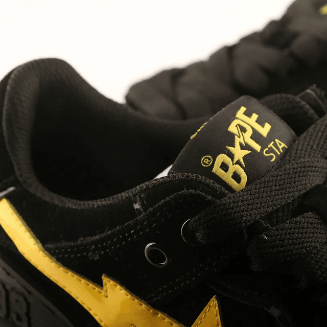 Ténis BAPE STA - Classic Retro Limited Edition: Estilo Atemporal - Preto/Amarelo 2