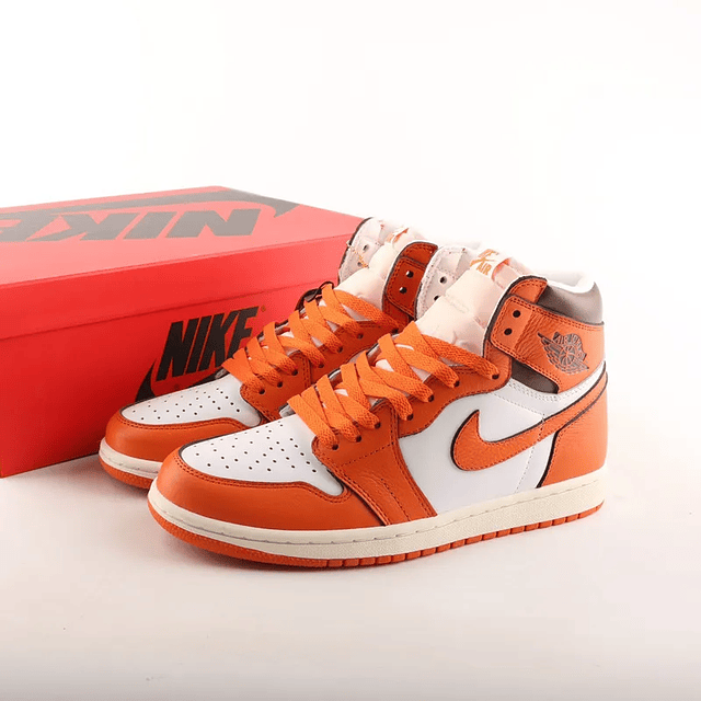 Jordan AJ 1 Retro High – O Clássico do Basquetebol e Streetwear - Laranja - Branco 1