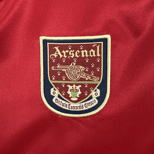 Camisola Retro Arsenal 2000/01 Home – Mangas Longas e Tradição 4