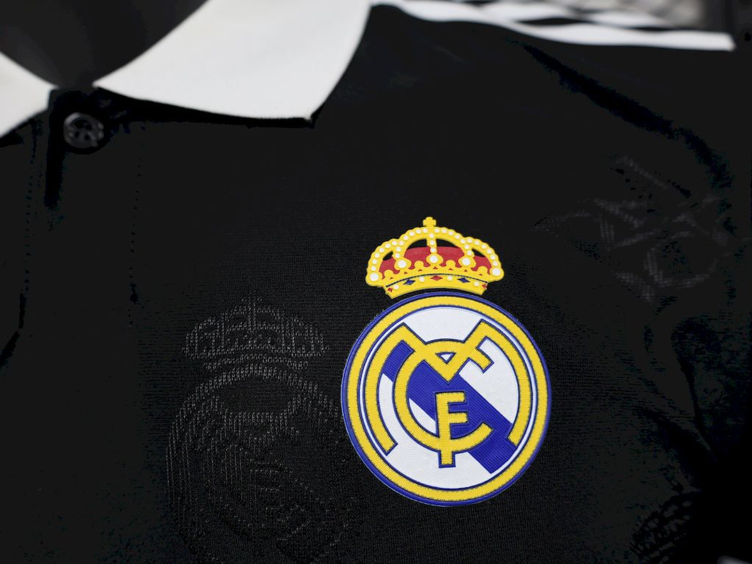 Real Madrid 2025/26 Special Edition Black Shirt 4