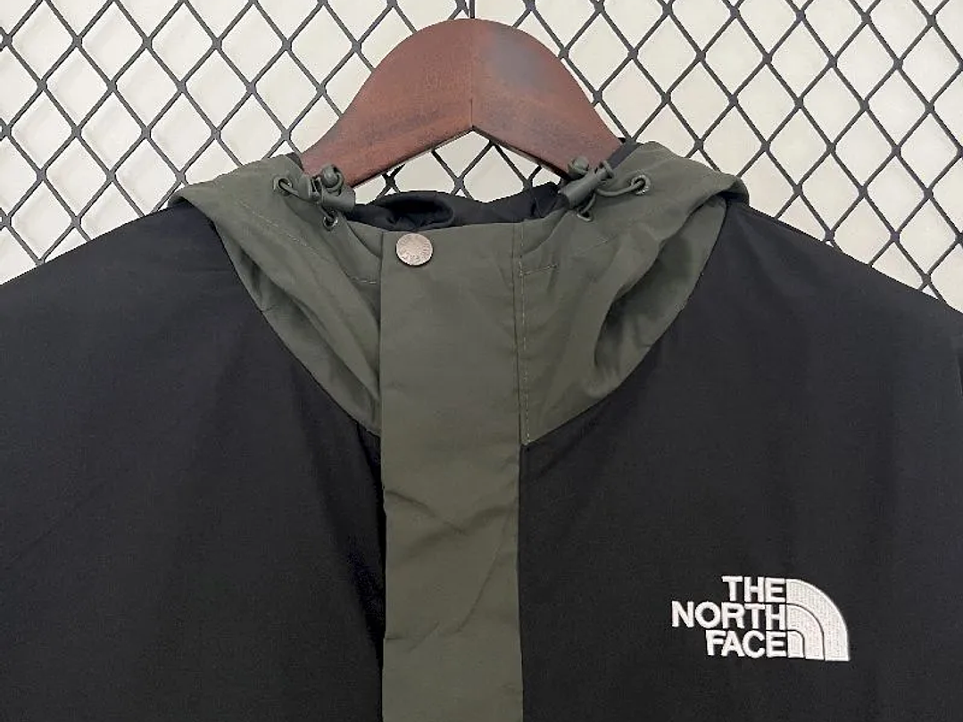 Casaco Corta-Vento The North Face 2024 Lifestyle Windbreaker 10