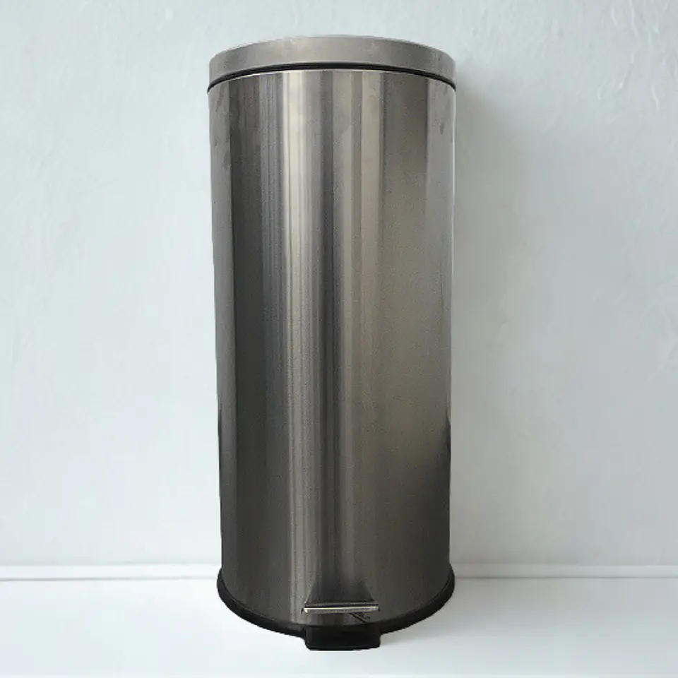 Tacho Acero Inoxidable de 30 Litros 2