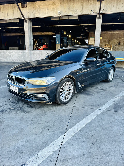 BMW 530i Luxury 2018