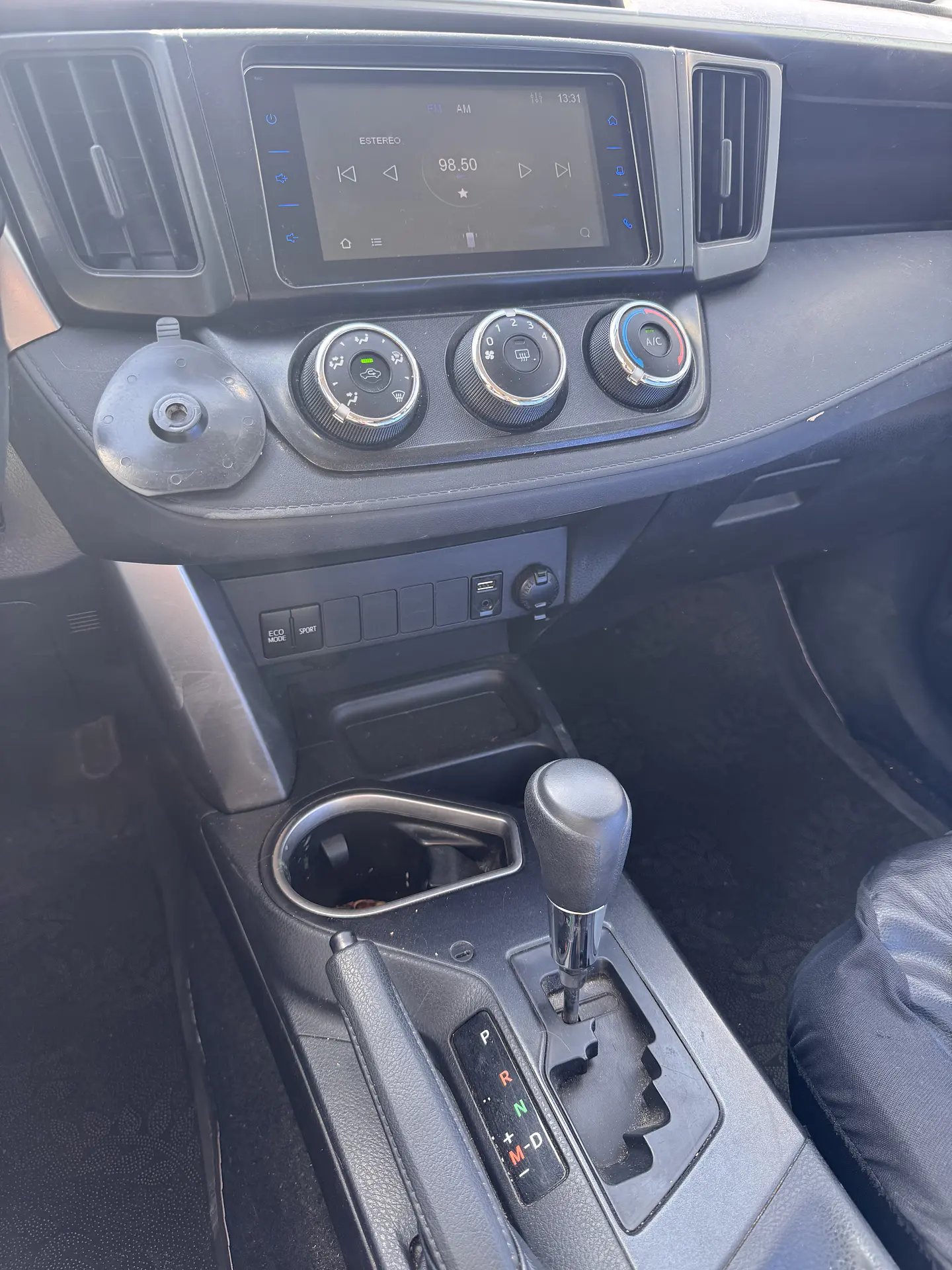 Toyota Rav4 2018 5