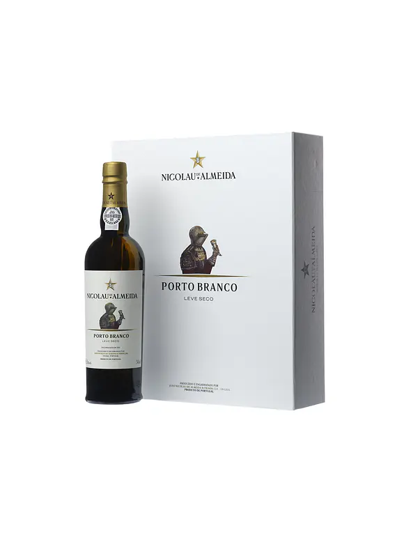 Nicolau de Almeida White Porto