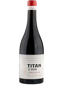 Titan Estágio em Barro Tinto