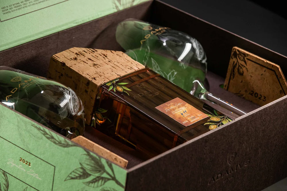 Gin Adamus Organic Signature Edition 2023 Gift Box Personalizado