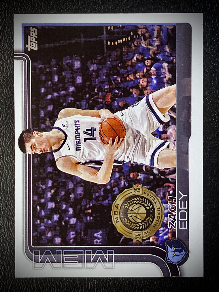 Zach Edey base card 1