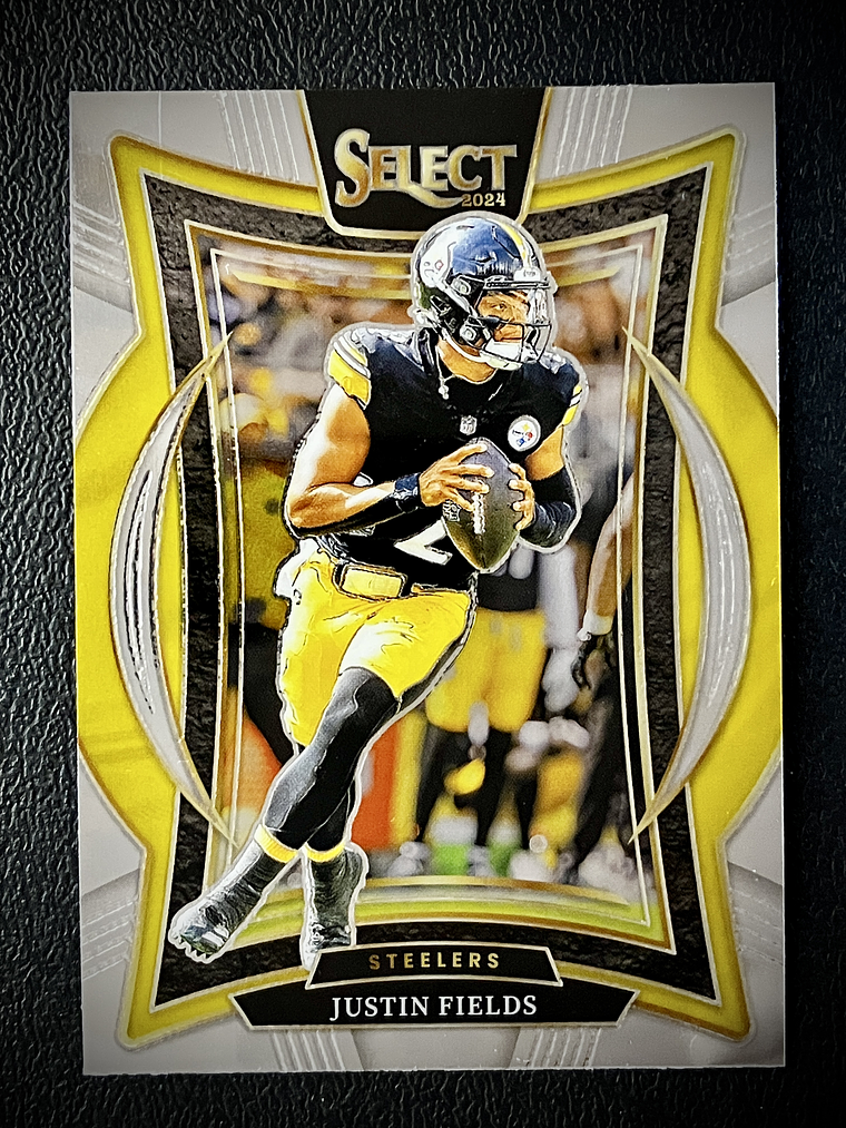 Justin Fields Sport Card  1