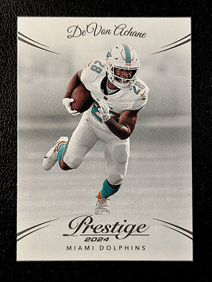 De'Von Achane Base Card