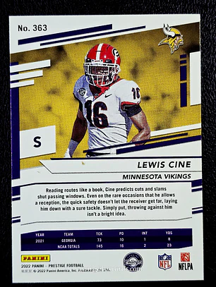 Lewis Cine