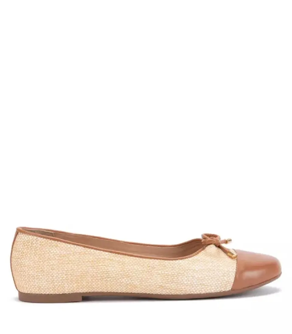 Ballerina Ikii Beige 1