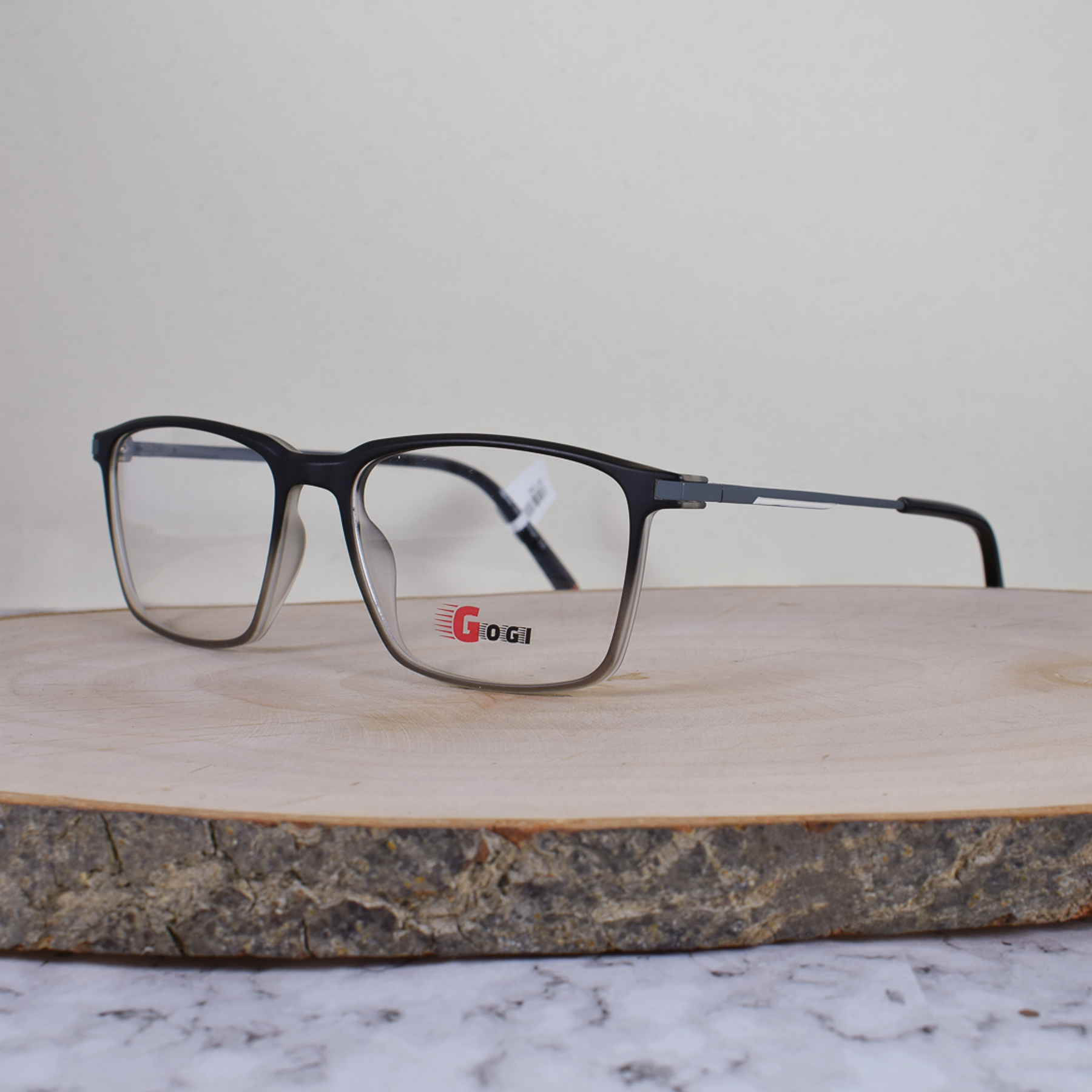 Gogi SY1063 C1A TR90 Cuadrada Negro Gris Semi Translúcido Flex Terminal Rojo