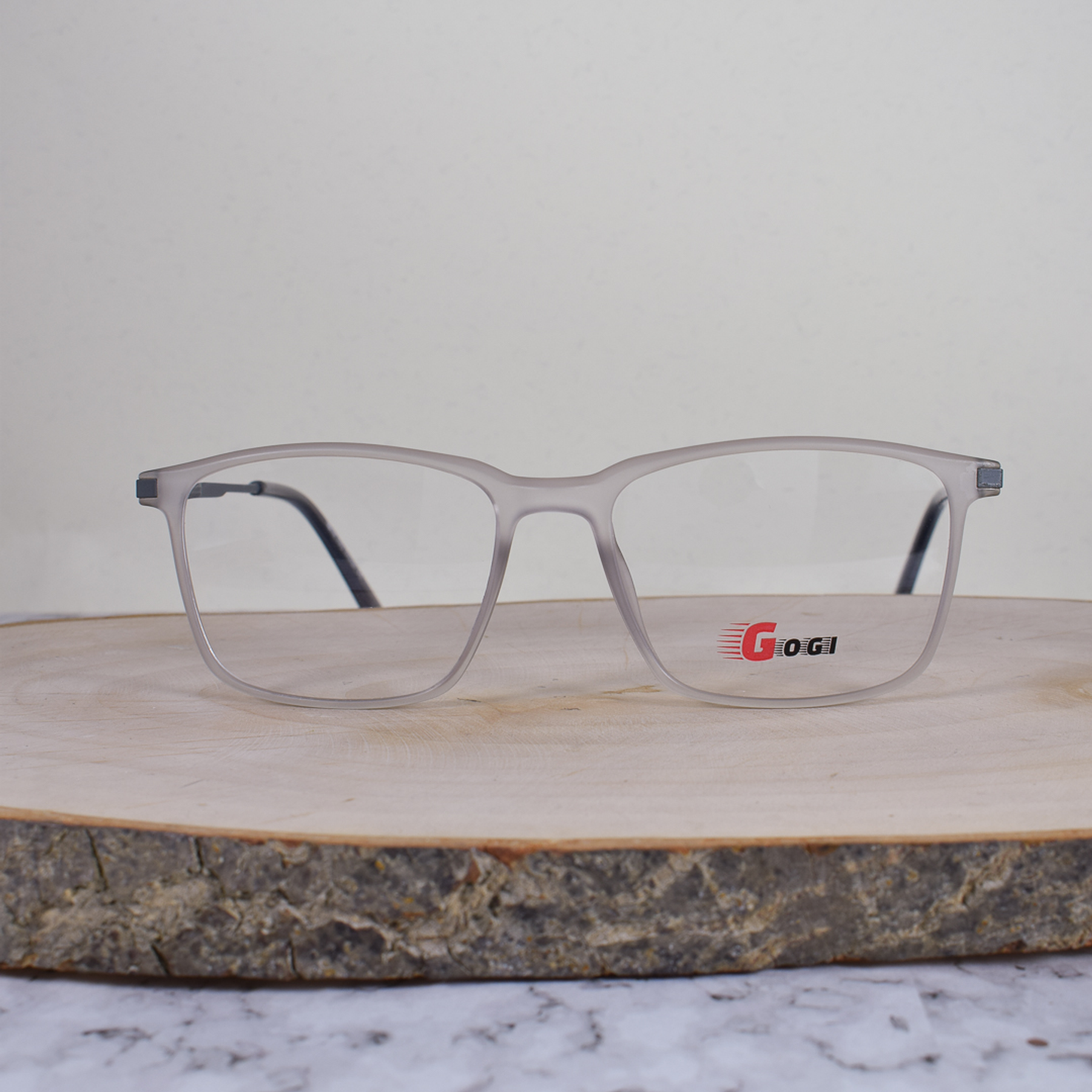 Gogi SY1063 C2 TR90 Cuadrada Gris Semi Translúcida Flex Brazo Metálico Gris Terminal Gris Azul Café