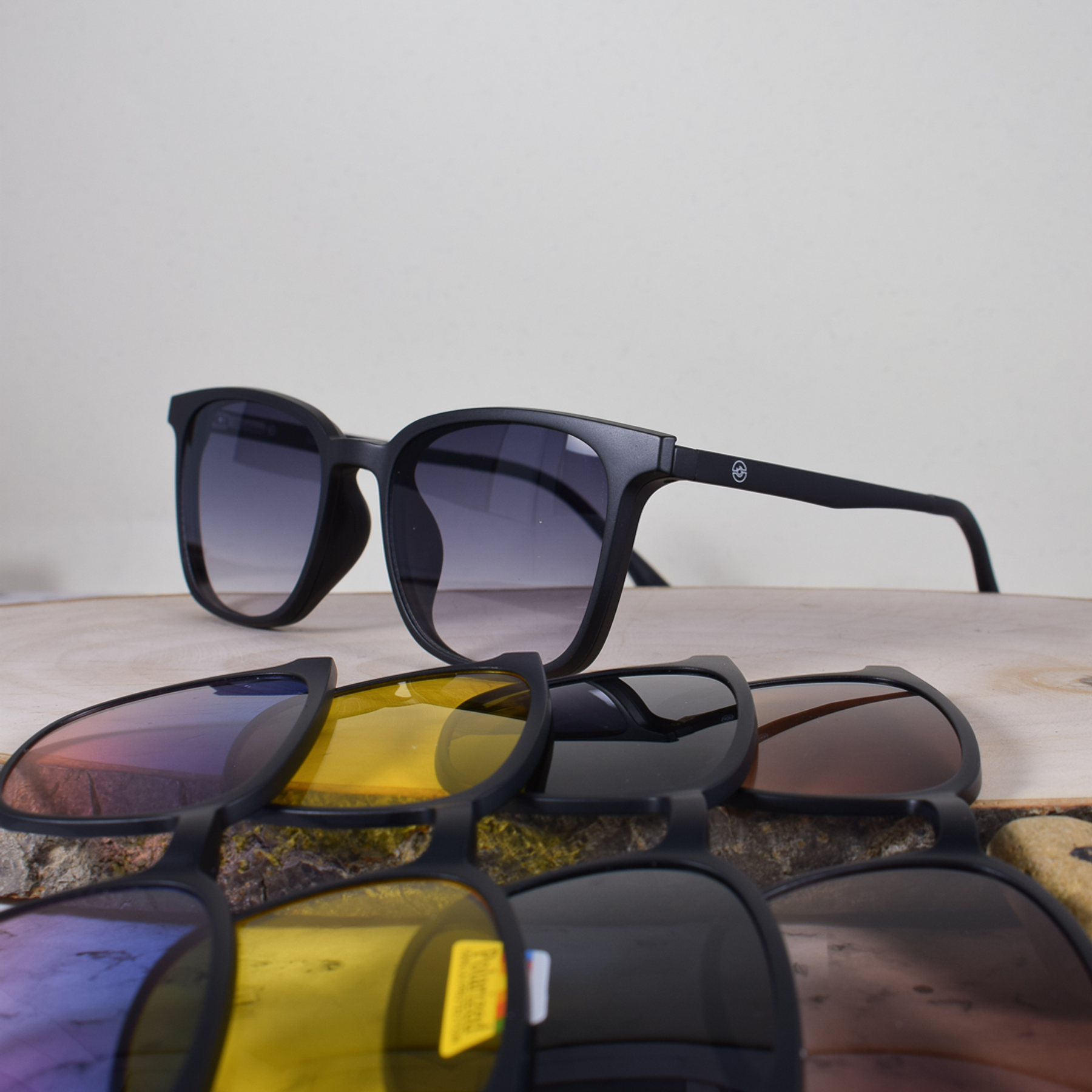 ZEN 22201 C2 TR90 Cuadrada 5 Sobre Puesto Negra Flex