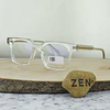 ZEN 97727 COL9 Acetato Cuadrada Transparente Brazo Flex Detalles Dorados 