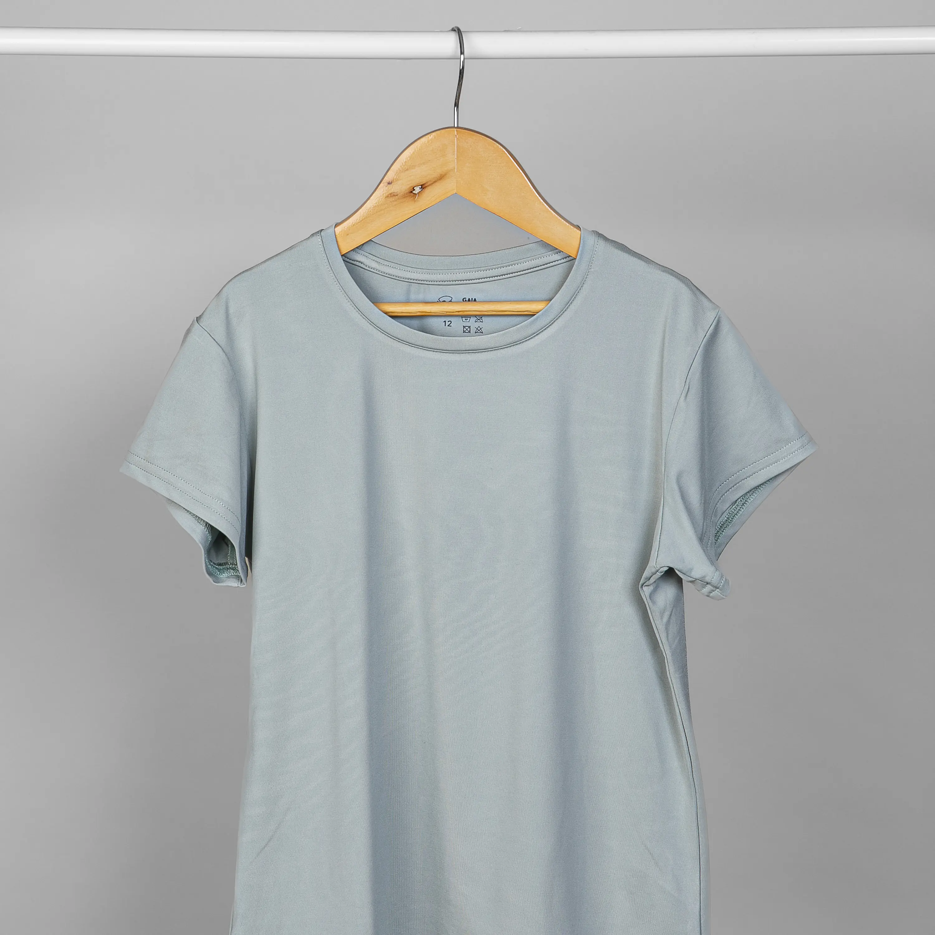Polera Deportiva Manga Corta Niña Verde Menta 2