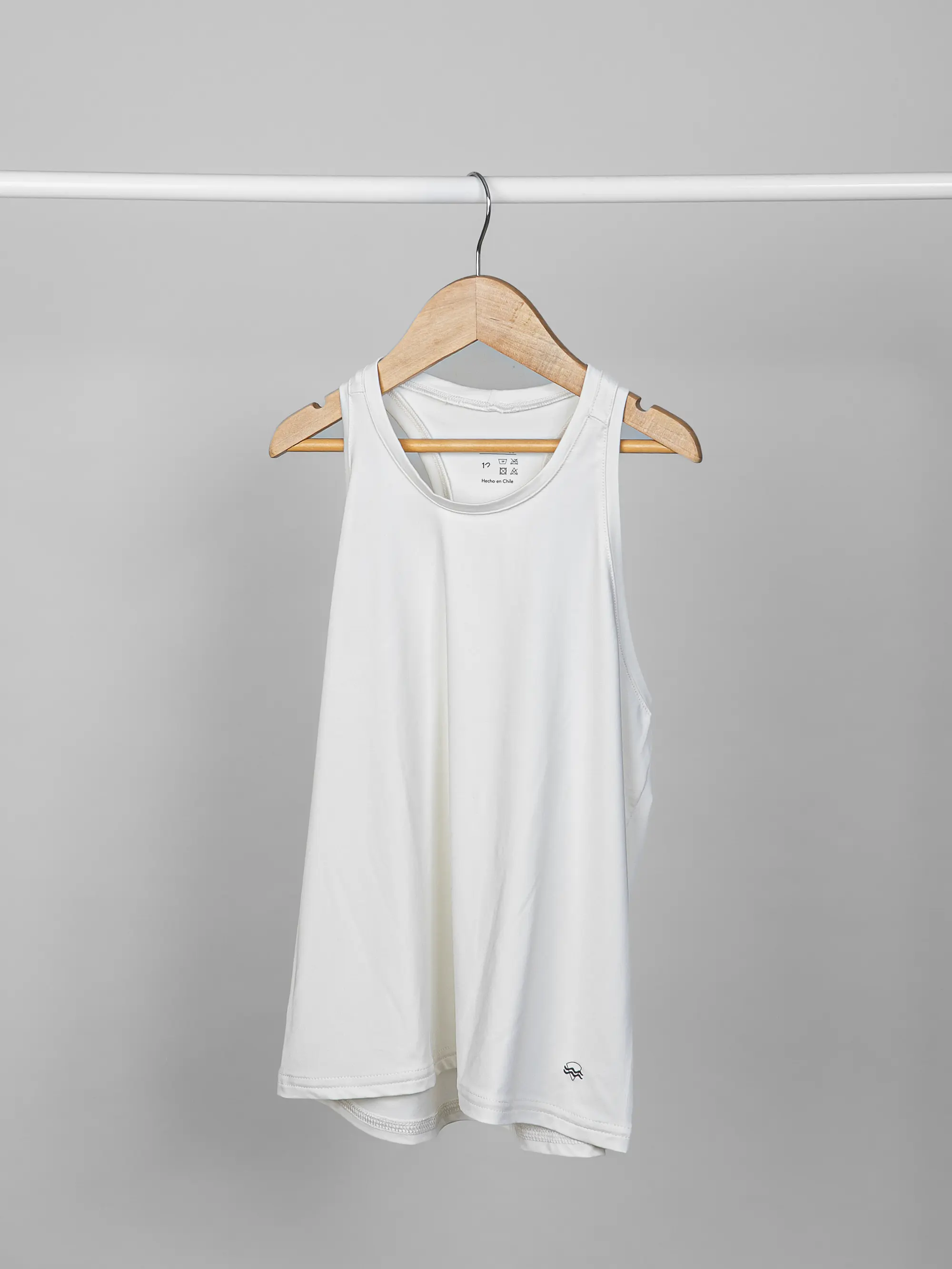 Polera Deportiva Sin Mangas Niña Crema 3