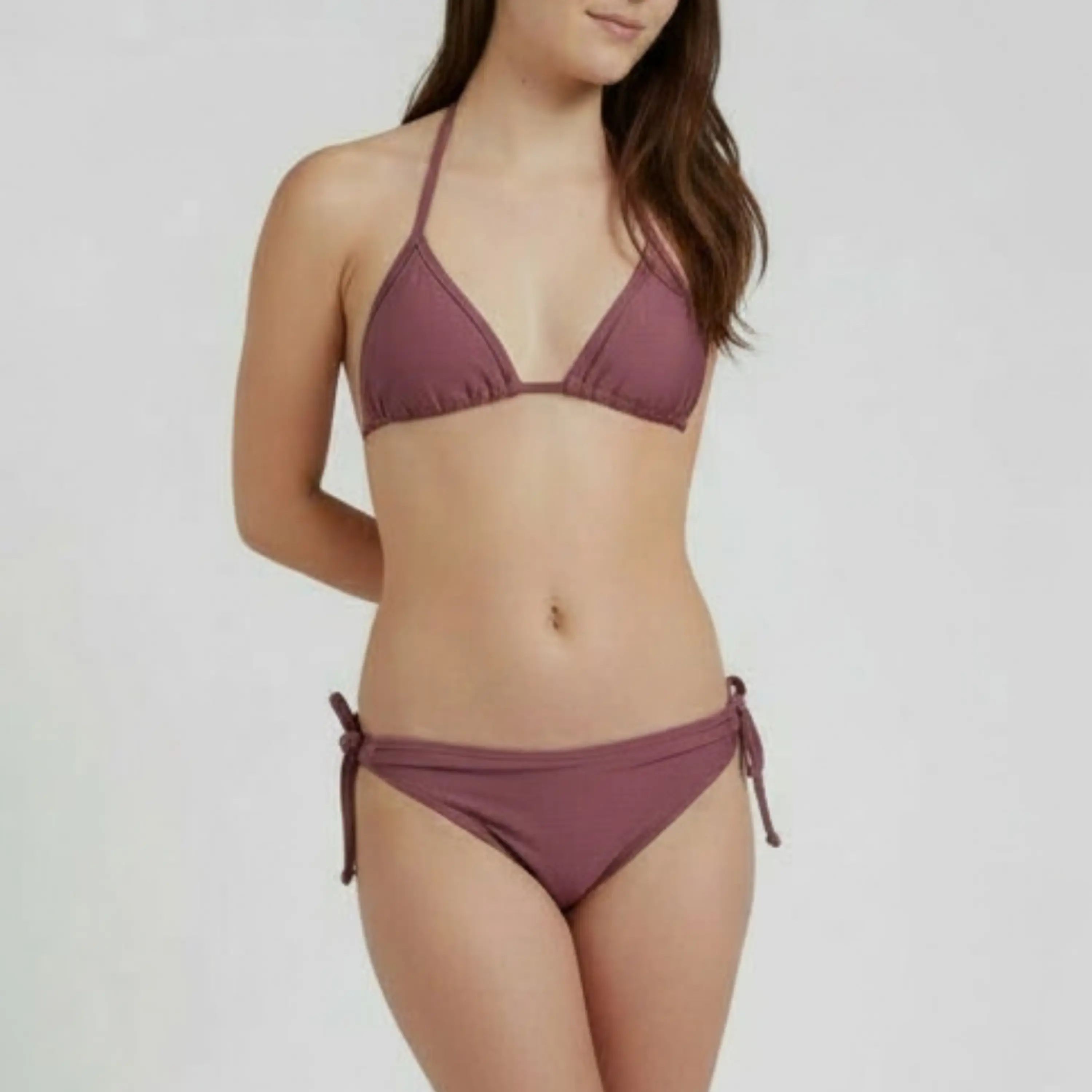 Bikini Triangulo Dark Cherry Texturado Lucia 1