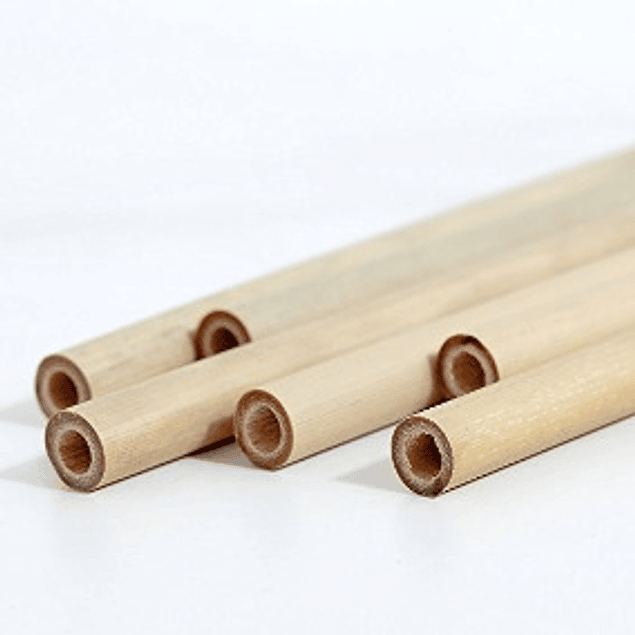 4 bombillas de bambú + 1 cepillo limpiador