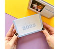 Arquivo Clendário de Mesa com Foto 2025 - tudo pra papelaria