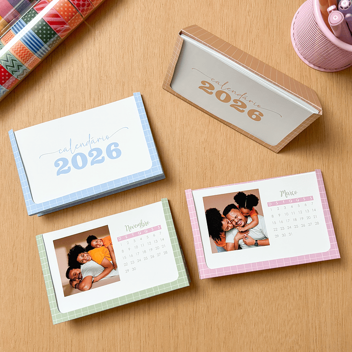 Arquivo Calendário de Mesa 2026 com foto 1