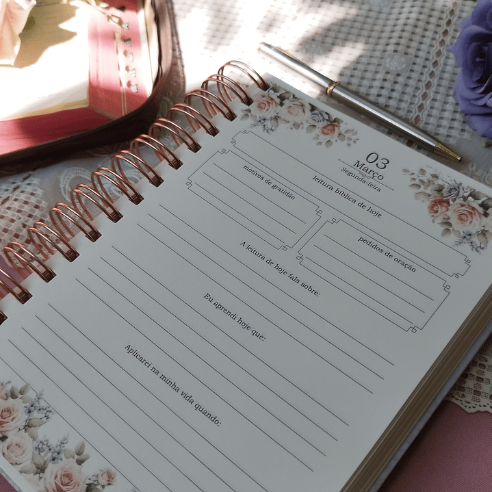 Arquivo Devocional Floral 2026 Wire-O  12