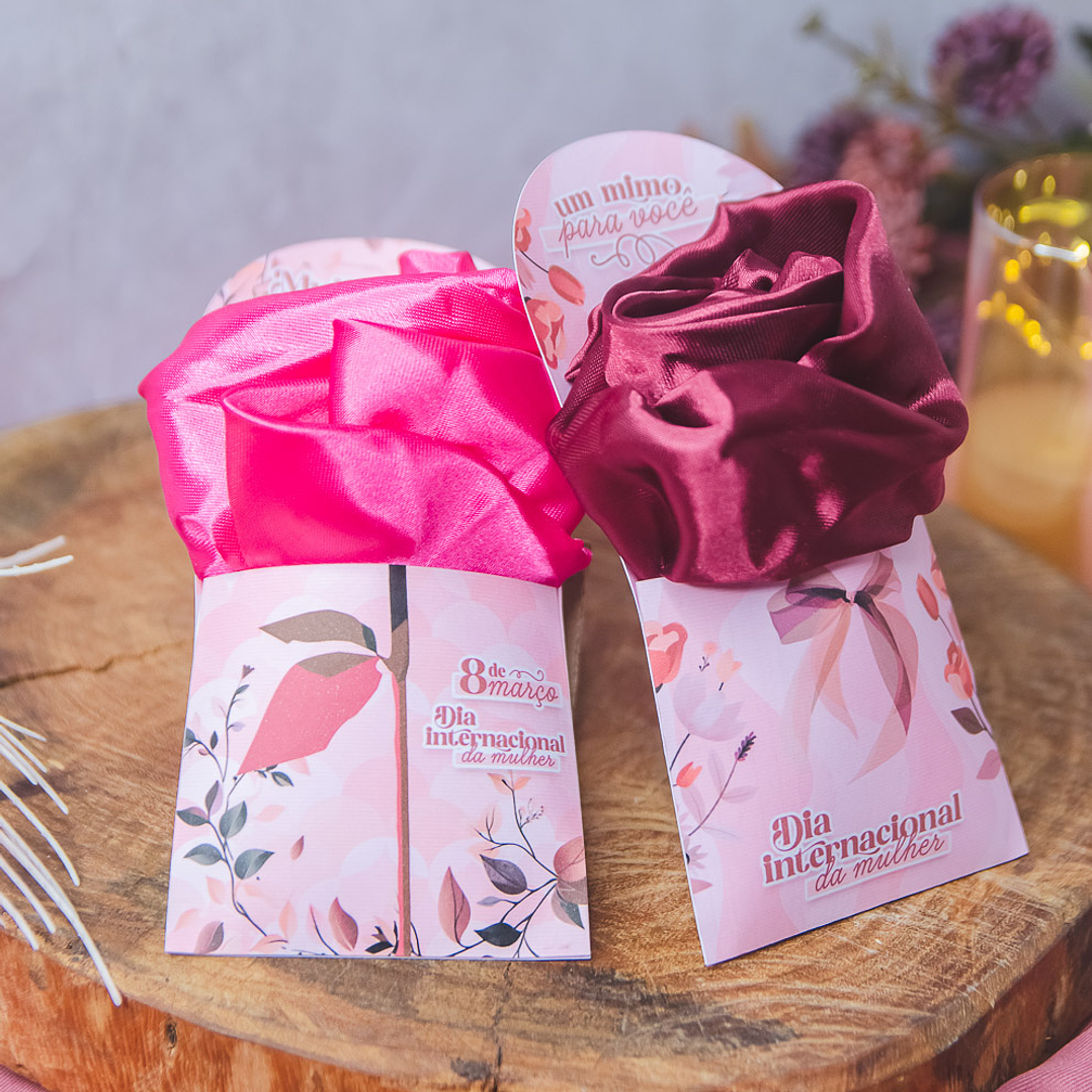 Arquivo Dia da Mulher Porta Touca de Cetim 1