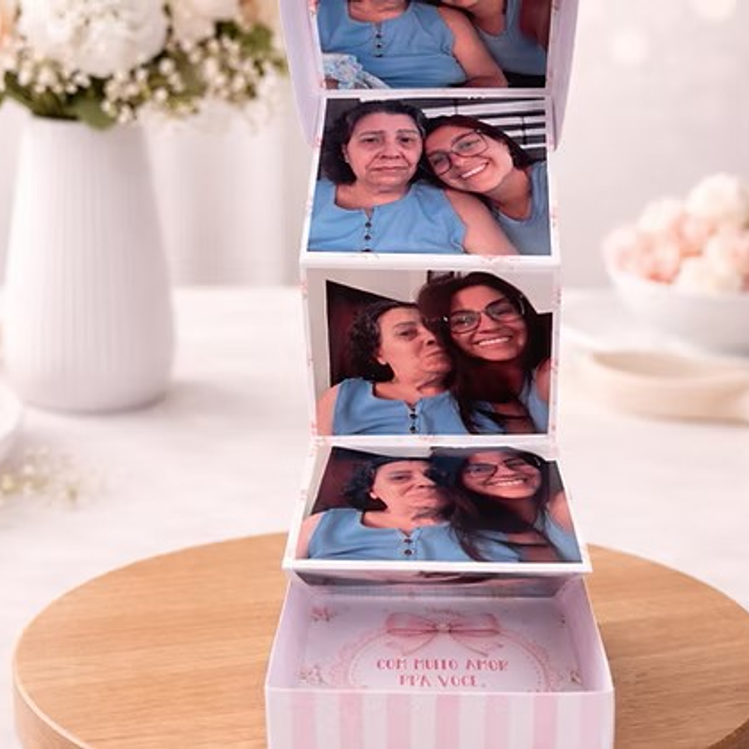 Arquivo Dia das Mães Caixa Quadrada com Fotos 1