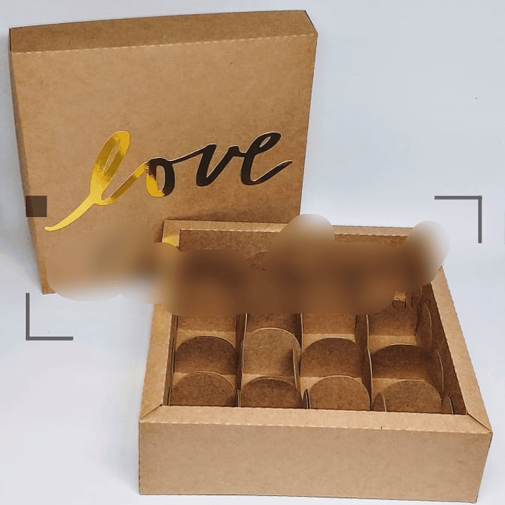 Arquivo de Corte Caixa Moldura para 16 Docinhos  1