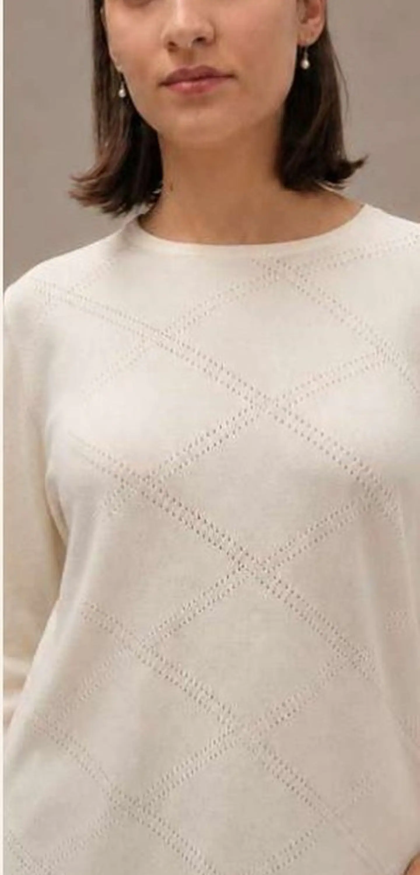 Camisola Knit com Padrão Losango Texturado 4