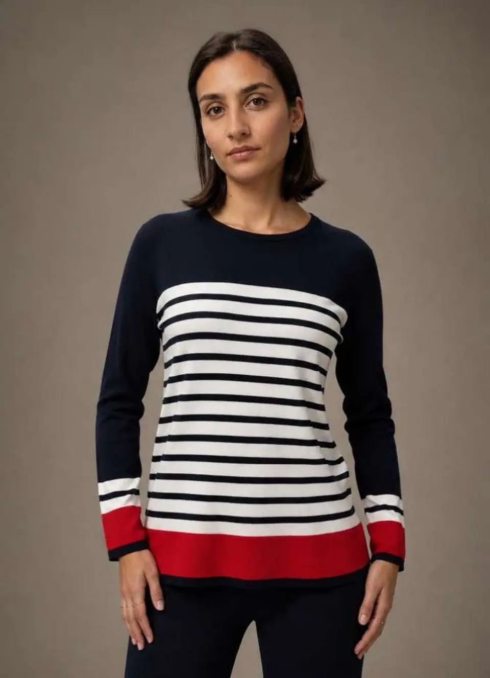 Camisola Knit às Riscas com Barra Vermelha 4