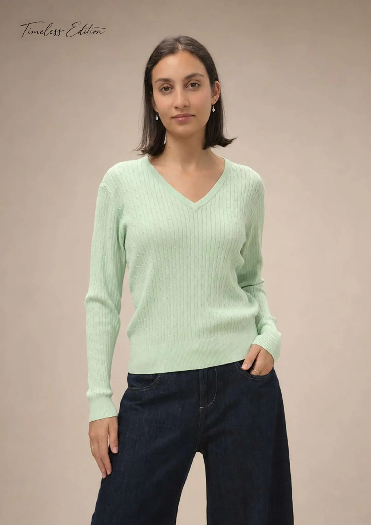 Camisola Knit Entrançada Decote em V 1