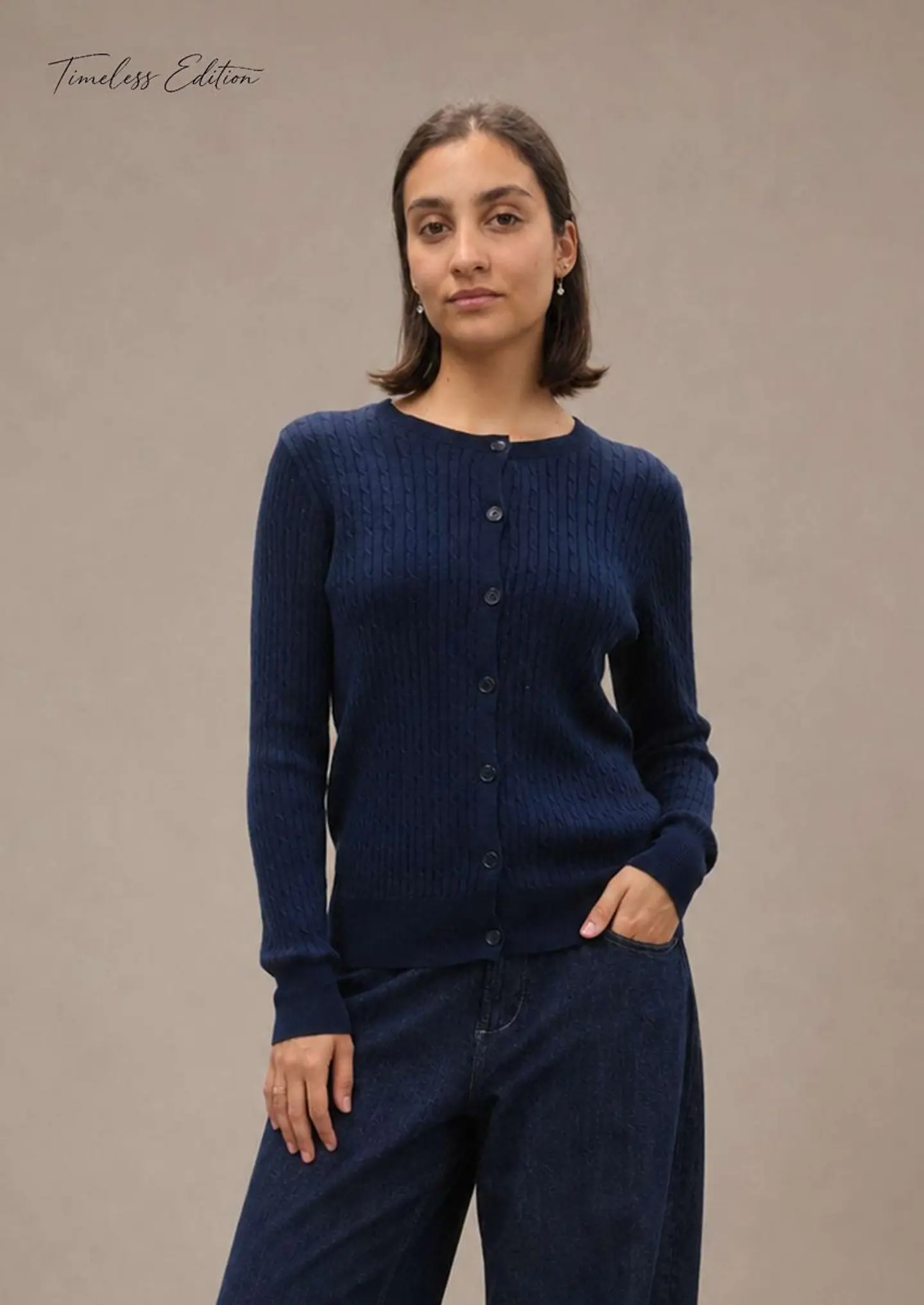 Cardigan Knit Entrançado Decote Redondo 1