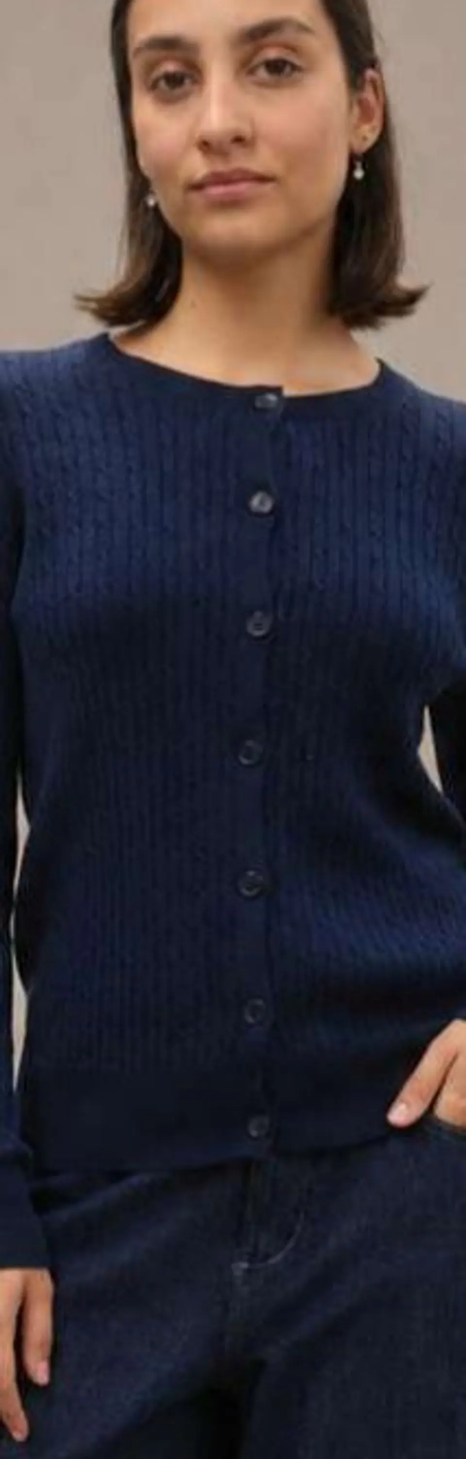 Cardigan Knit Entrançado Decote Redondo 11