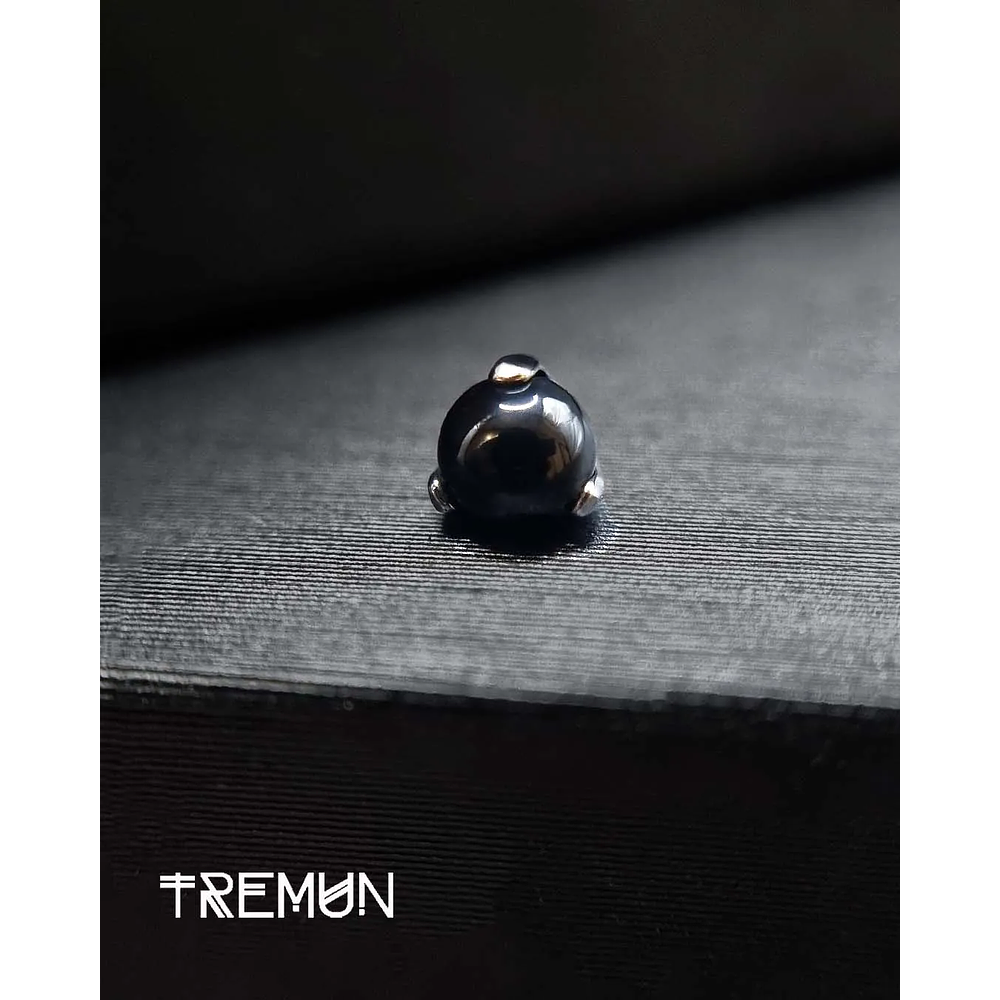 Top Prong Set Ball 16GA - 1.2mm - Black Onyx 