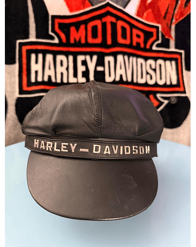 Boina cuero marca Harley Davidson, color negro Talla S 1941